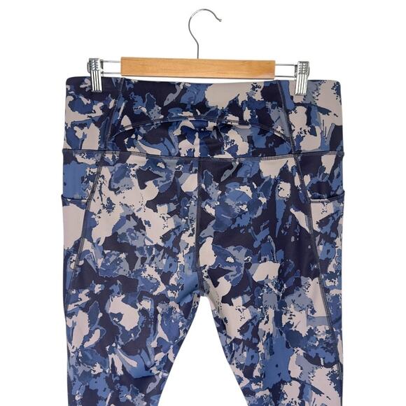 Duluth Trading Company Women's NoGa Sculpting Slim Leg Pants Blue Camo Size L - Picture 4 of 8